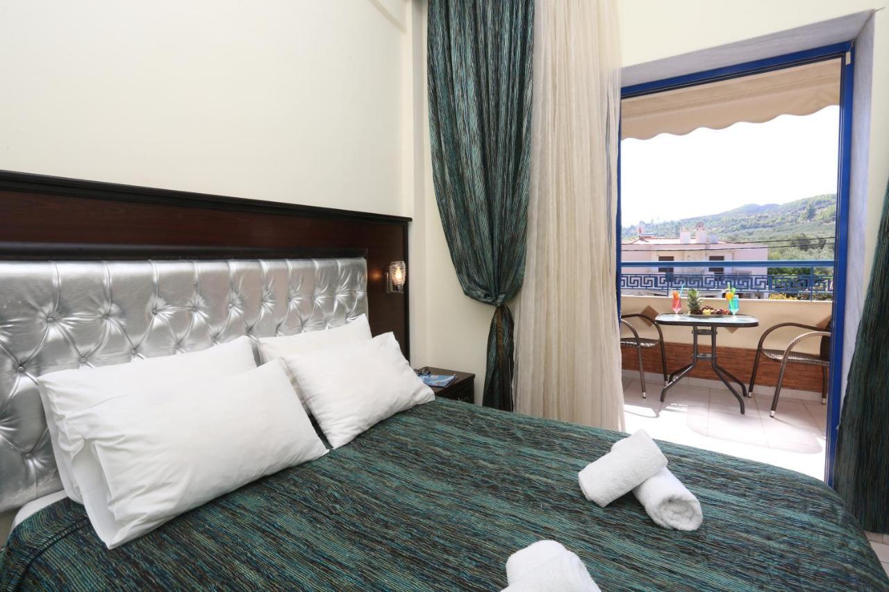 Philoxenia Village Hotel-Studios Pefkochori Exterior photo